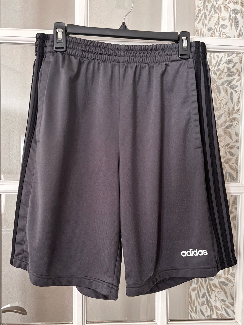 ADIDAS Athletic Shorts Sz L